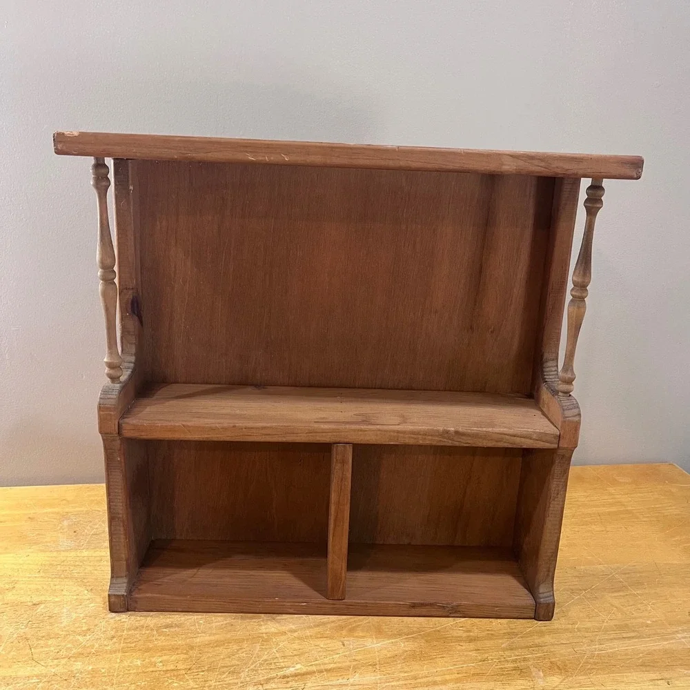 Vtg Rustic Wood Wall Shelf Spindle Detail Farmhouse Curio Spice‎ Rack Brown